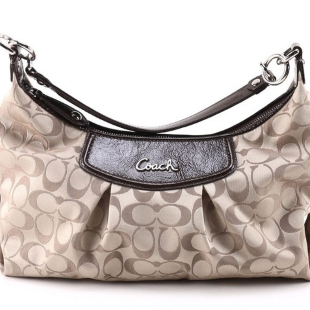 Coach Signature Logo Purse with Wallet